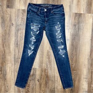 American Eagle Super Stretch Distressed Skinny Jeans size 6